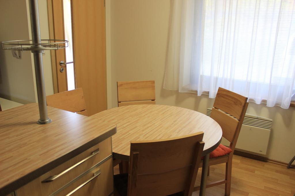 Apartman Lipanek ลิปโนนัดเวิลตาวู ภายนอก รูปภาพ
